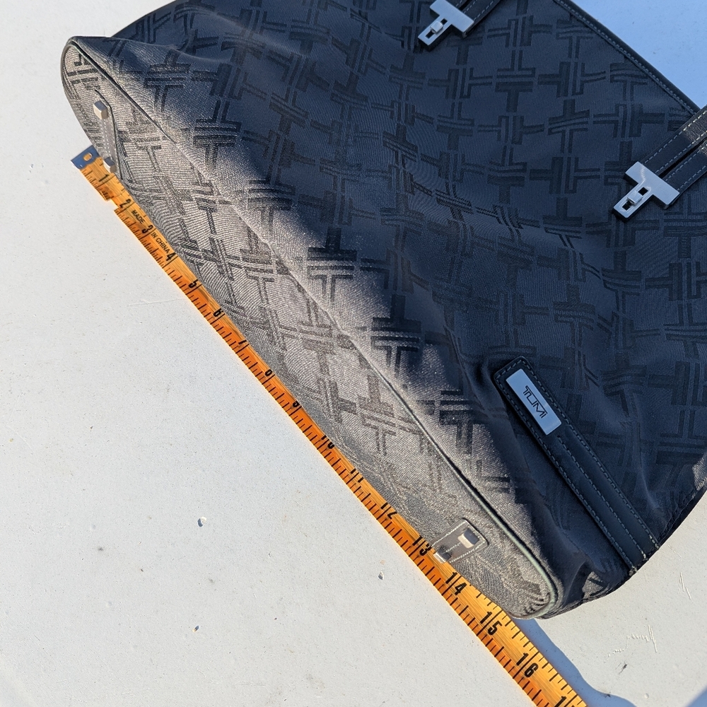 Tumi | Signature Collection Satchel Handbag Ballistic Black w/ Blue Interior - Picture 13 of 16